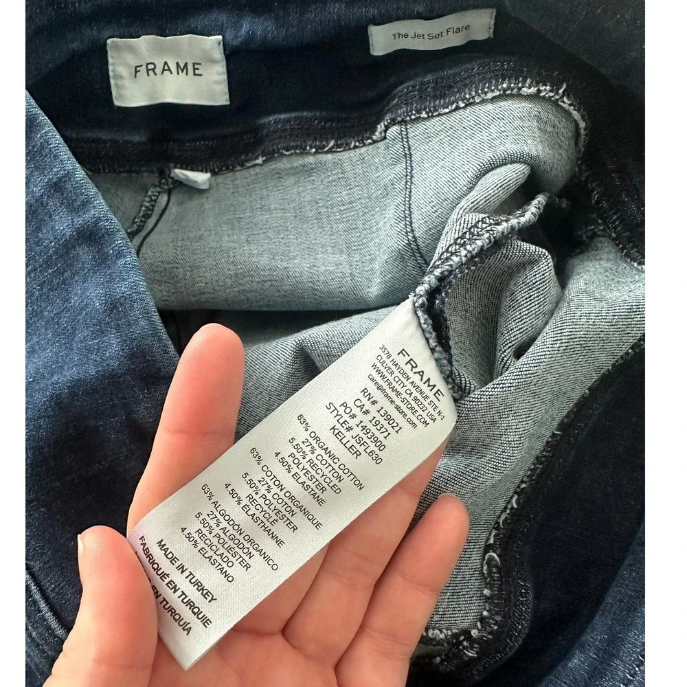 Frame Women's The Jet Set Flare Jeans size 2 in Blue